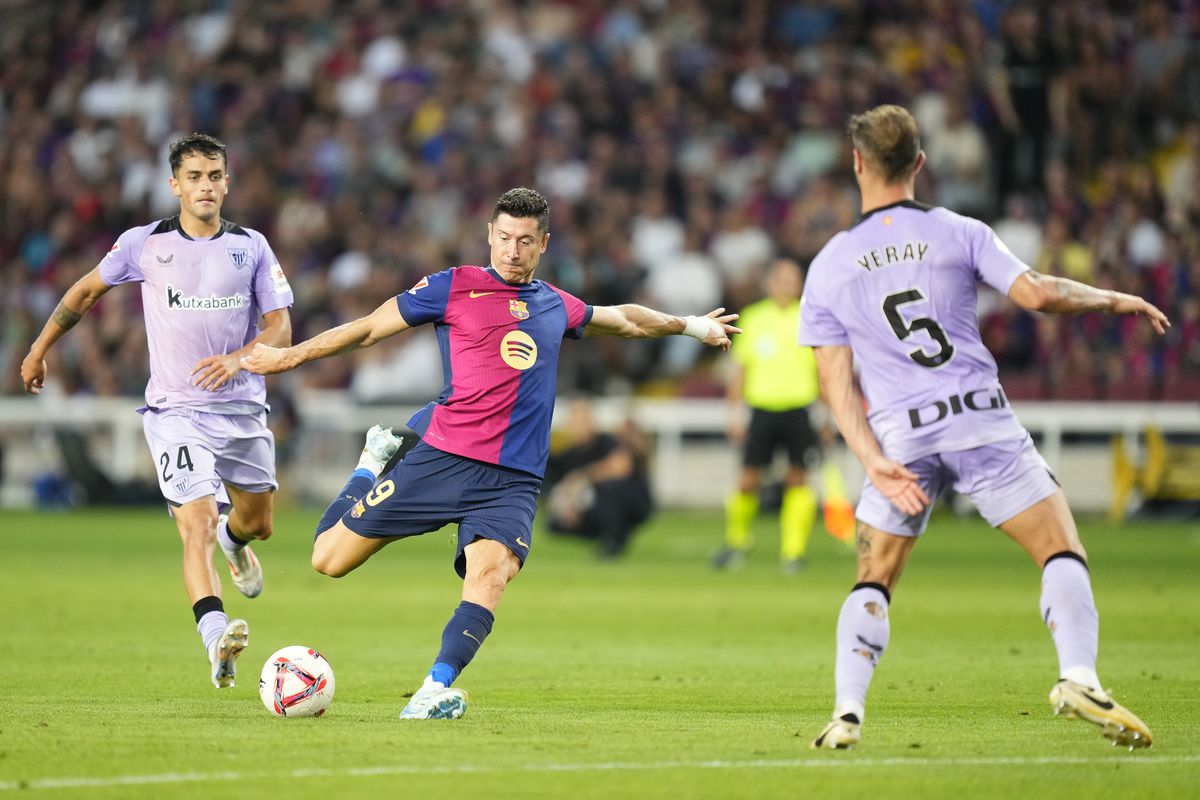 Lewandowski disparando desde la frontal durante el FC Barcelona 2-1 Athletic, último partido dónde se enfrentaron.
