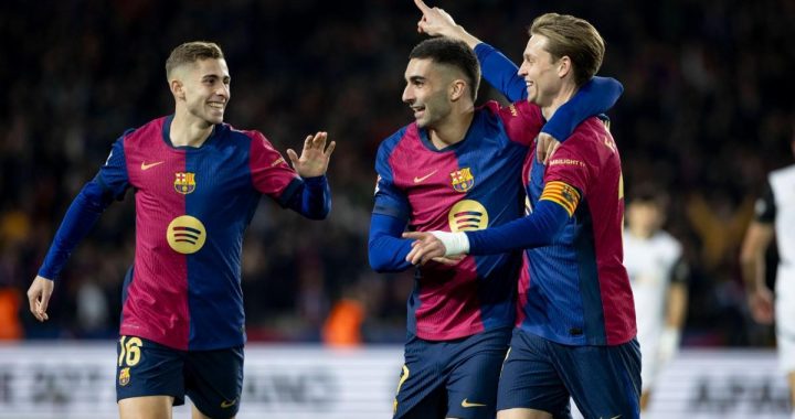El FC Barcelona se enfrenta al Atalanta.