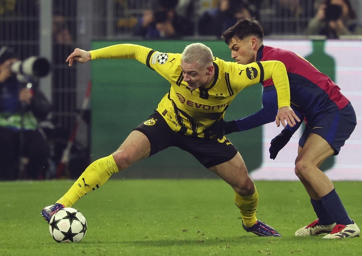 El FC Barcelona se enfrenta al Borussia Dortmund.