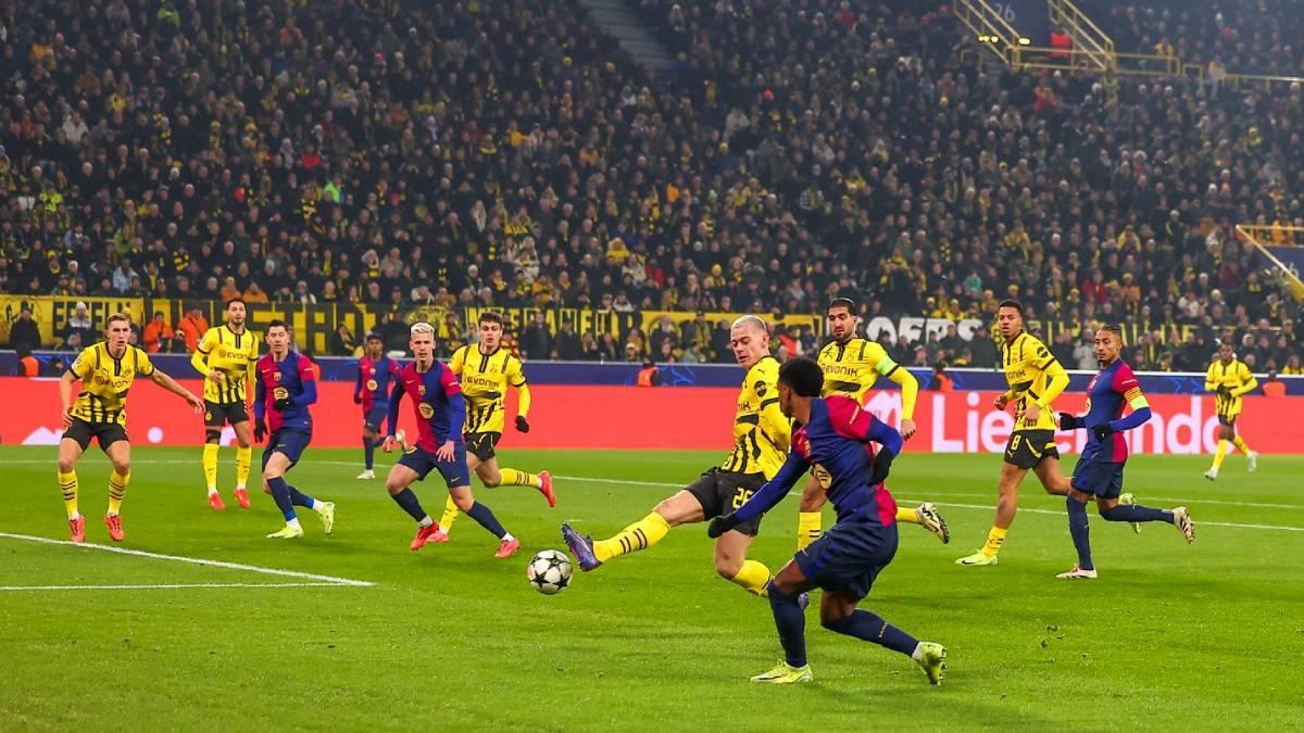 El FC Barcelona se enfrenta al Borussia Dortmund.